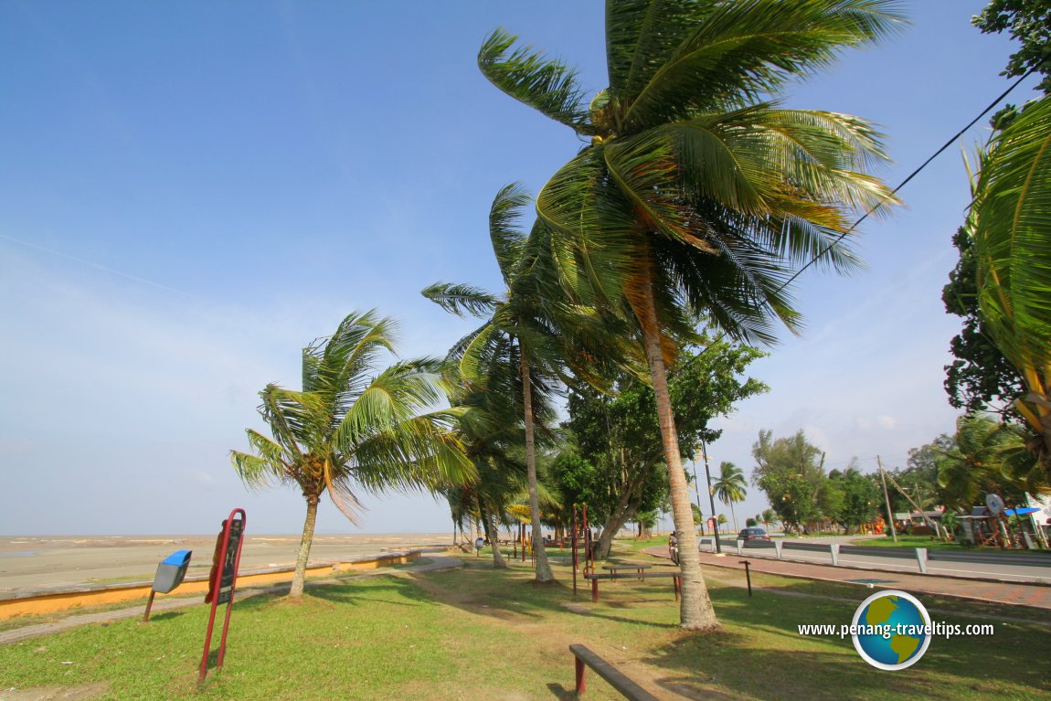 Mersing Town Beach