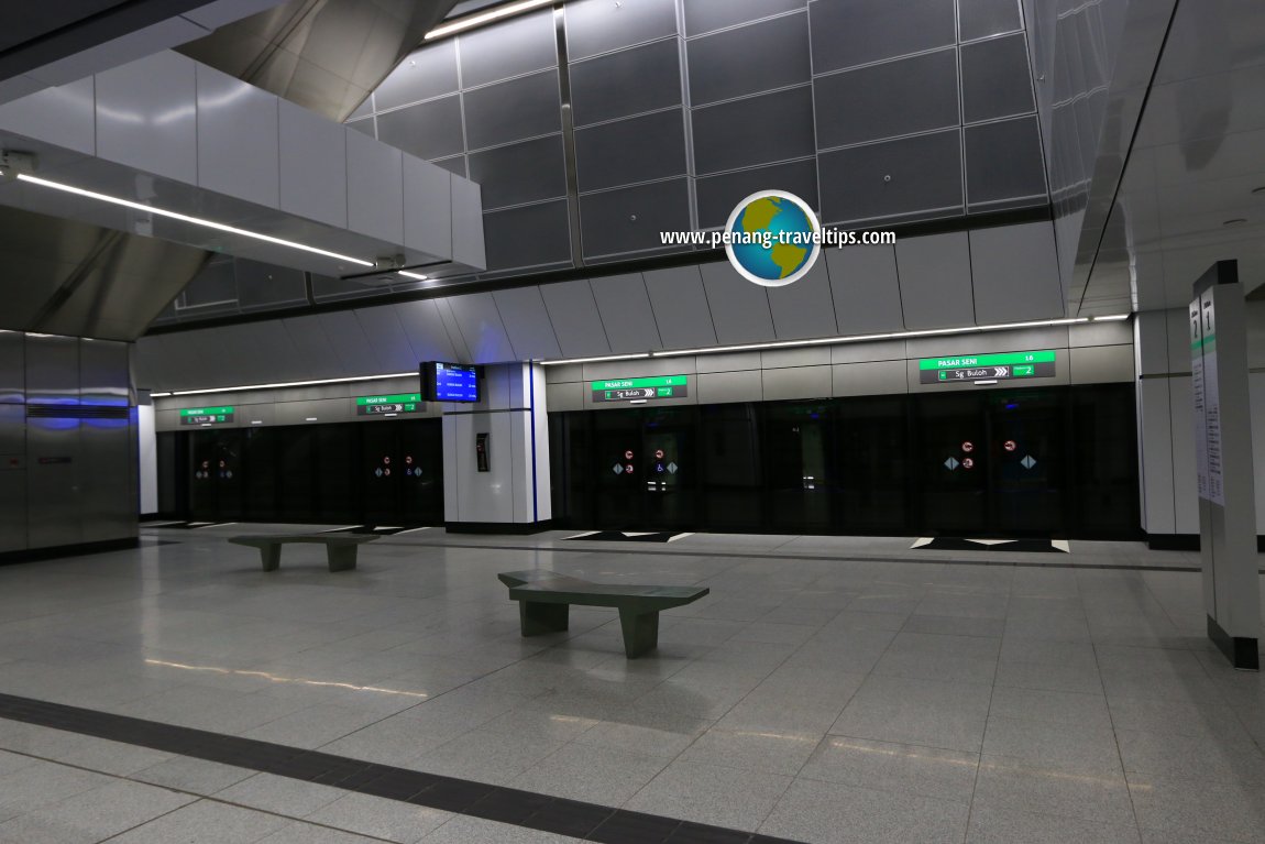 Pasar Seni MRT Station