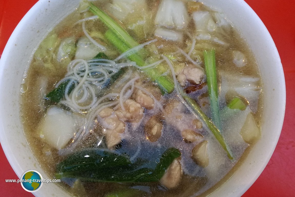 Pork Mee Hoon Soup at Restoran Kim Lian Kee