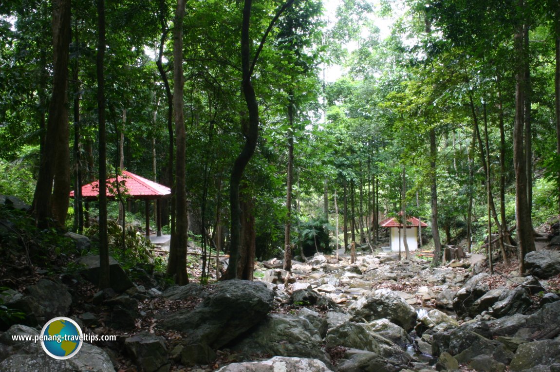 Temurun Waterfall, Langkawi