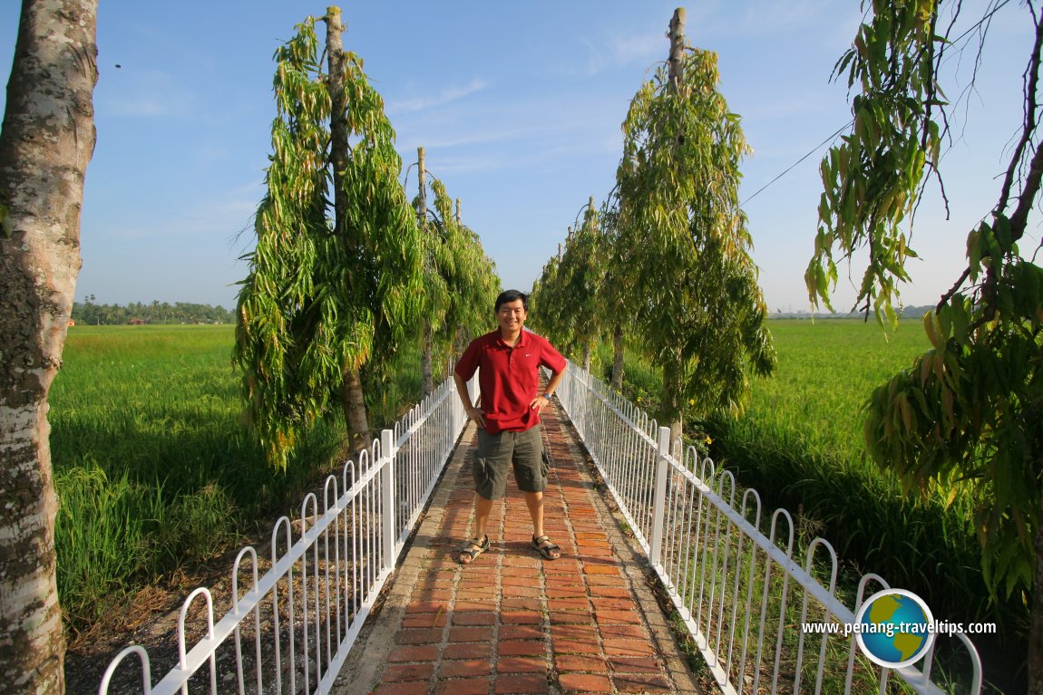 Here I am at the entrance to Makam Tun Teja