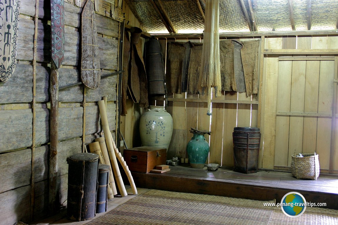 Items within the Bidayuh headhouse