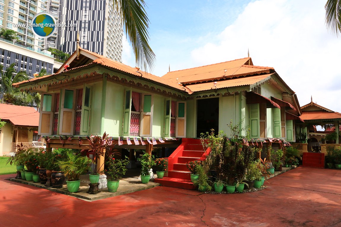 Villa Sentosa, Kampung Morten