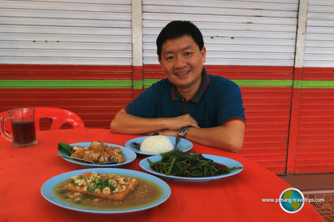 Timothy Tye at Wai Yat Restaurant