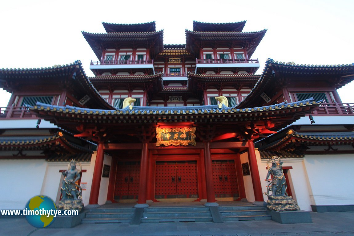 Buddha Tooth Relic Temple