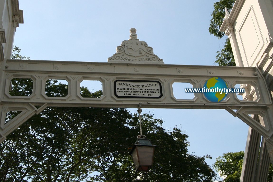 Cavenagh Bridge, Singapore