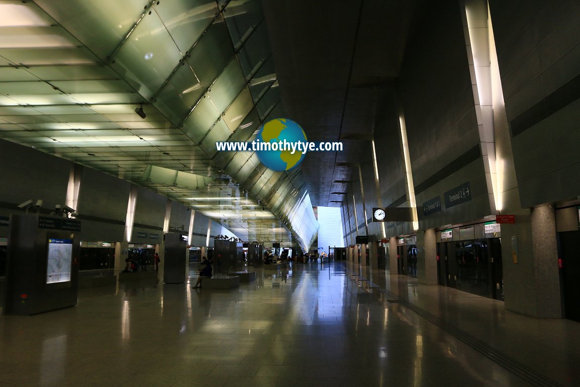 Changi Airport MRT Station