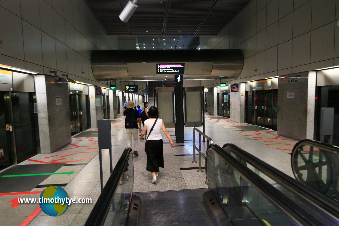 Dhoby Ghaut MRT Station