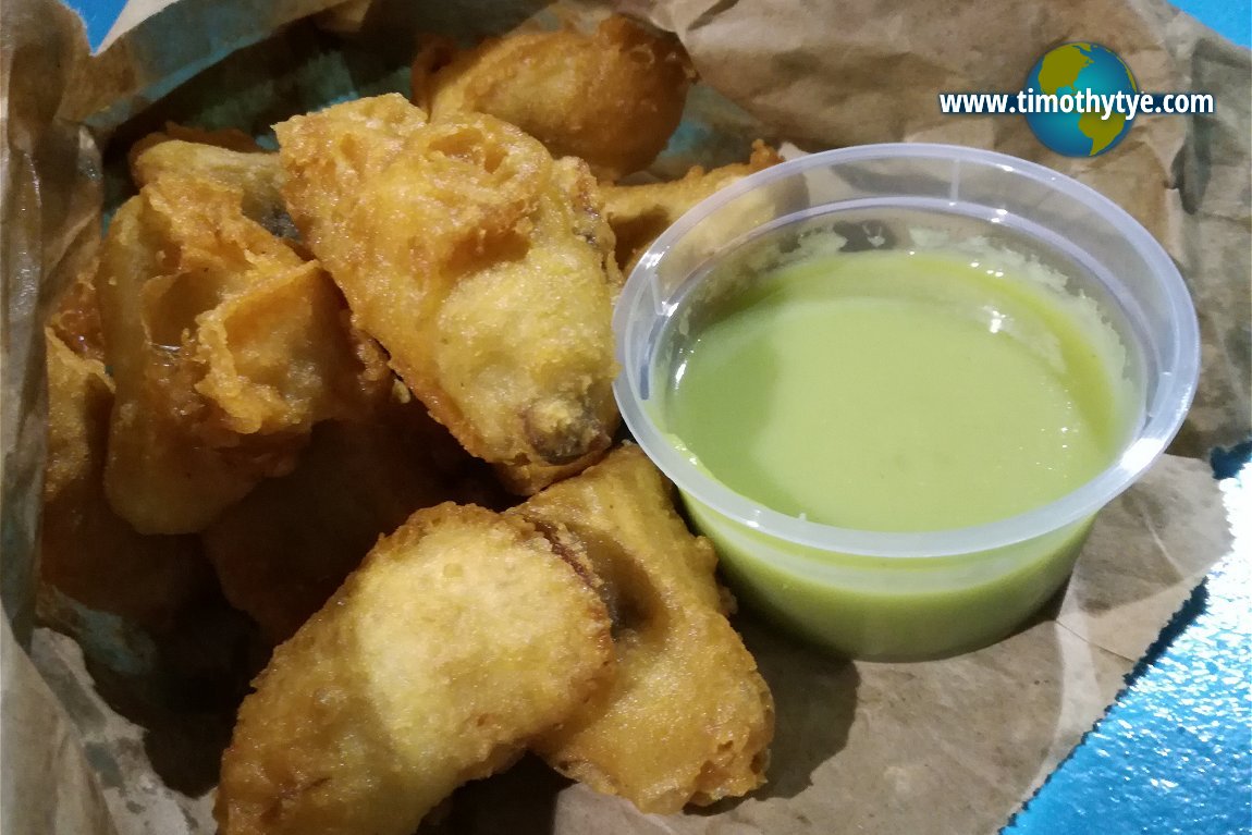 Goreng Pisang with Pandan Kaya, Makansutra Gluttons Bay