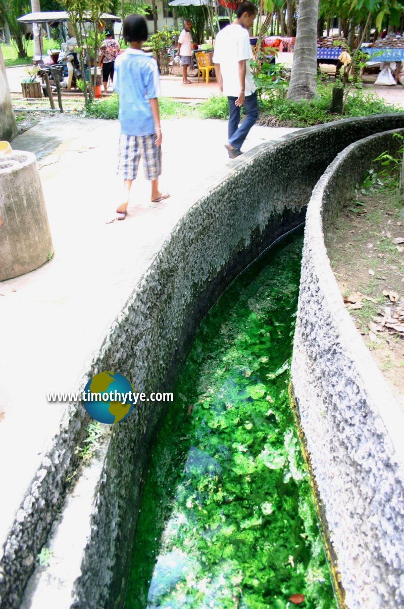 Khao Chaison Hot Spring