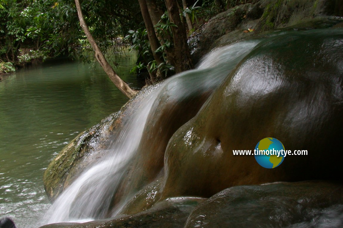 Saline Hot Spring Khlong Thom, Krabi Province