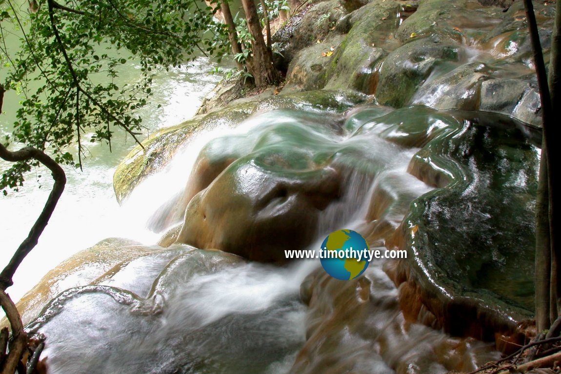 Saline Hot Spring Khlong Thom, Krabi Province