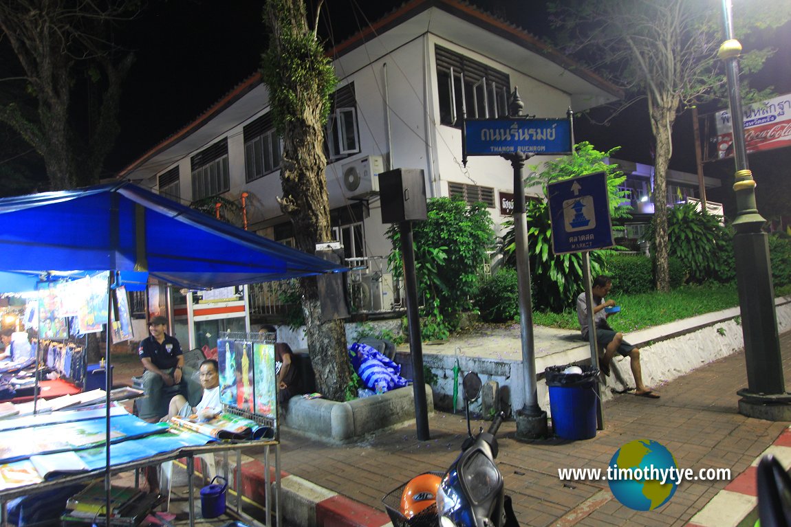 Trang Night Market