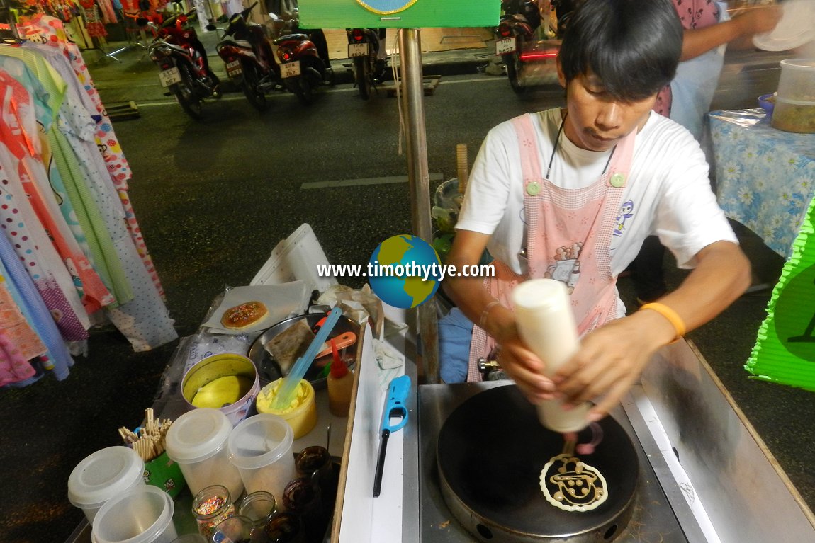 Trang Night Market