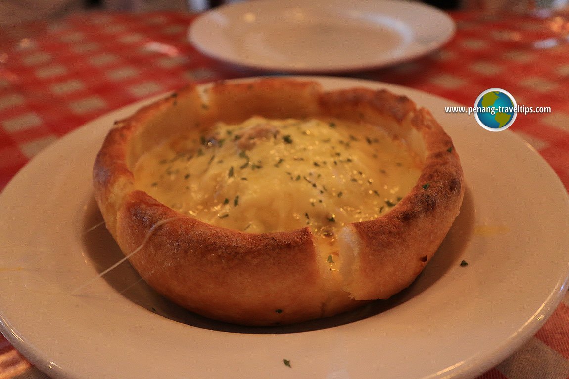 The Pot Pie artisanal pizza