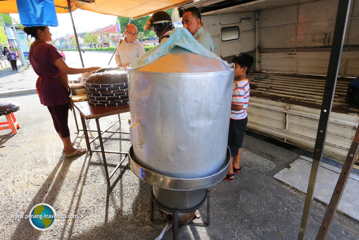 Ari Putu Mayong