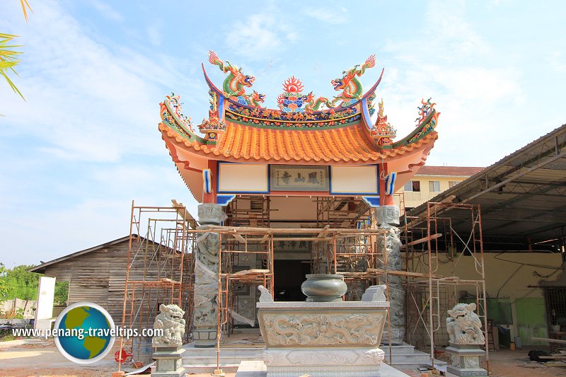 Bagan Ajam Hong San Si Temple taking shape