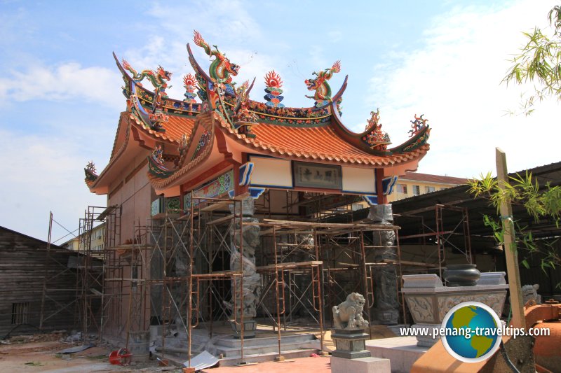 Bagan Ajam Hong San Si Temple under construction