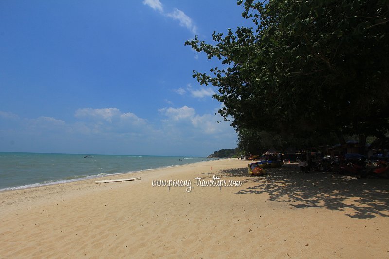 Batu Ferringhi beach behind Lone Pine Hotel