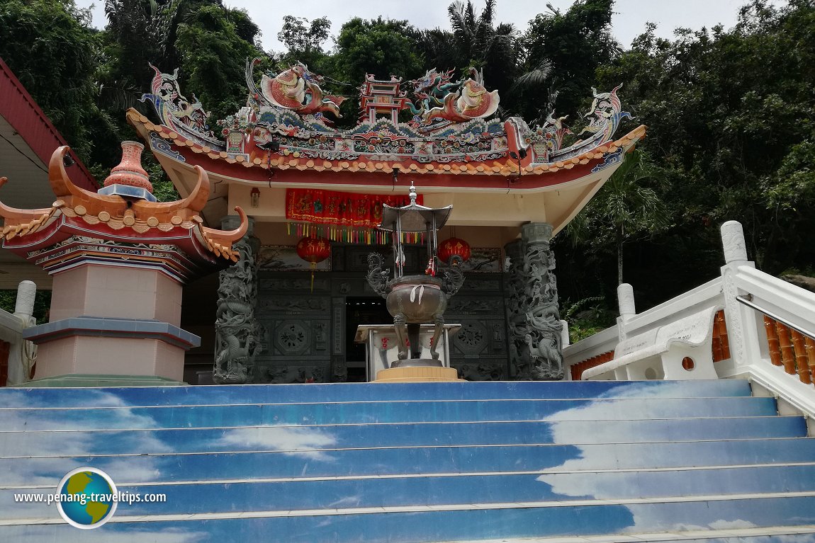 Bukit Tambun Jade Emperor Temple