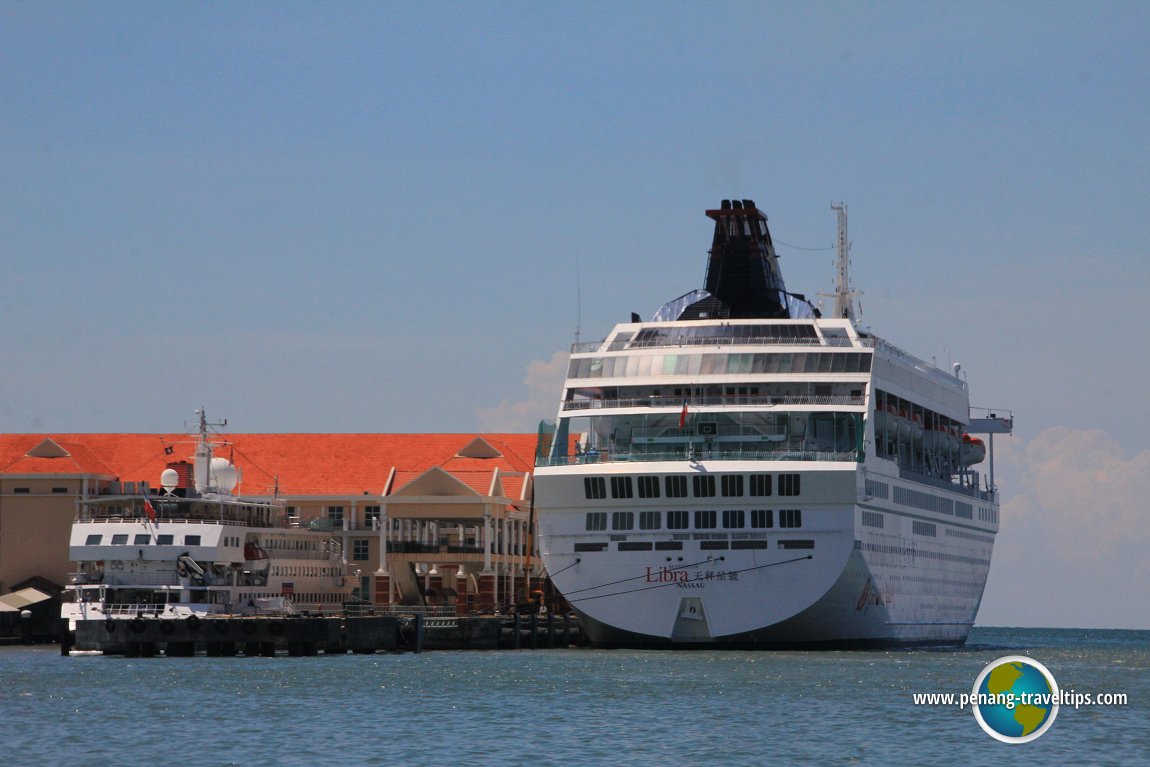 Cruise ship at Swettenham Pier