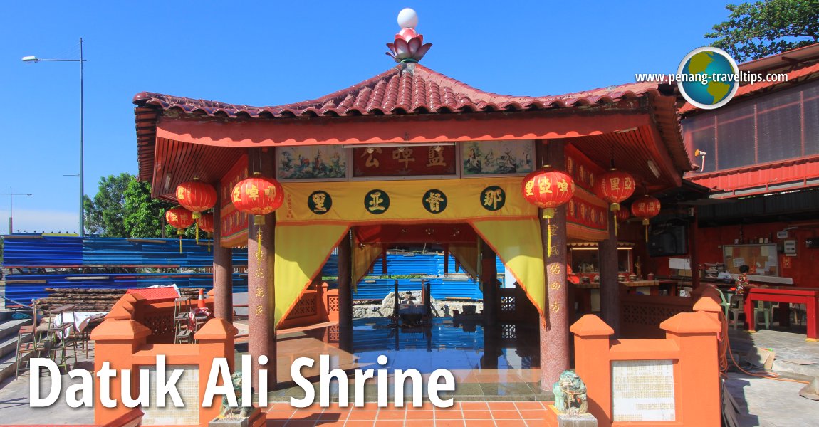 Datuk Ali Shrine