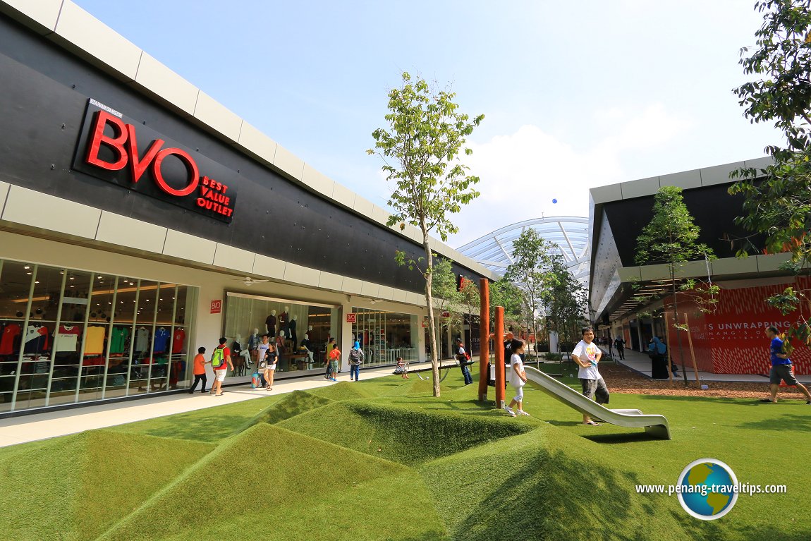 Design Village Outlet Mall, Bandar Cassia