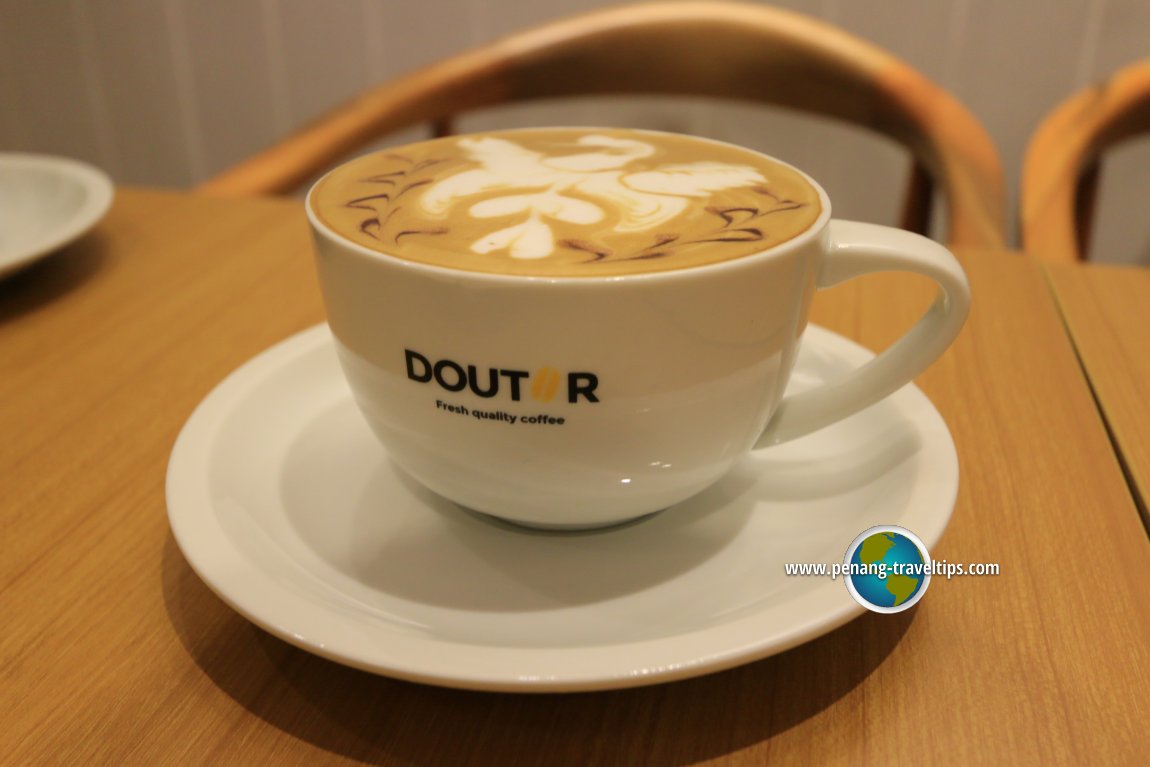 Doutor Coffee, Gurney Plaza