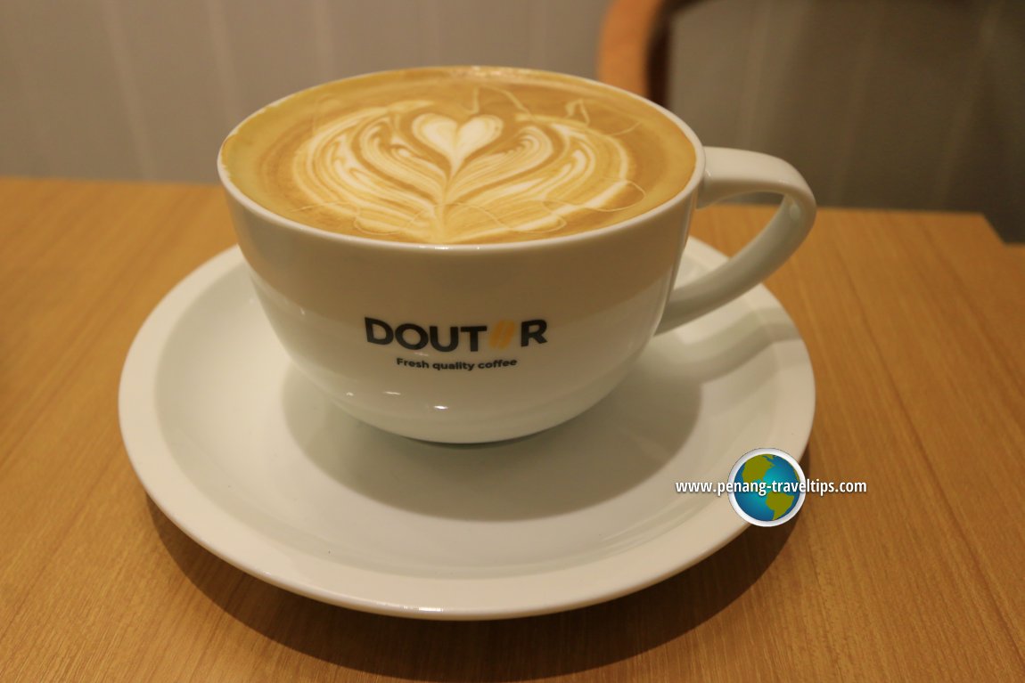 Doutor Coffee, Gurney Plaza