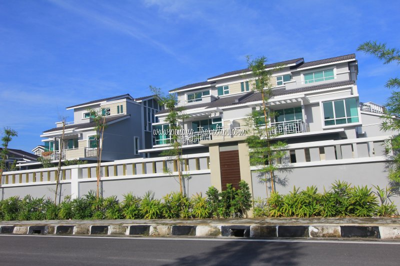 Dua Villas, Sungai Ara