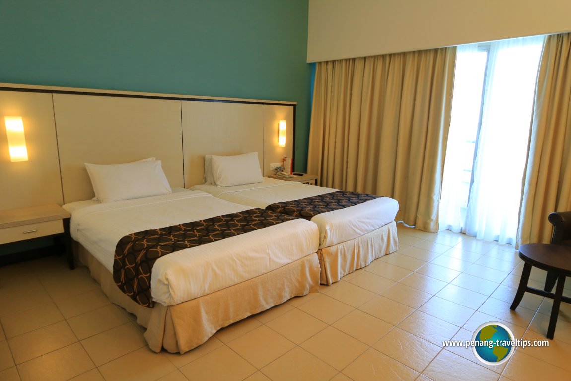 Bilik Deluxe Pandangan Laut, Hotel Flamingo By The Beach