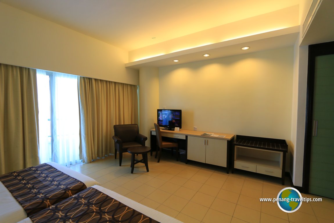 Bilik Deluxe Pandangan Laut, Hotel Flamingo By The Beach