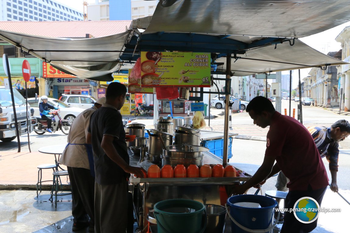 Ali Bubur Gama Corner