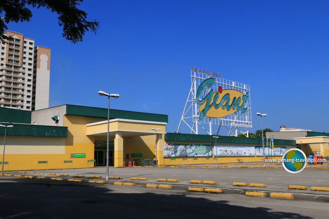 Giant Hypermarket Prima Prai