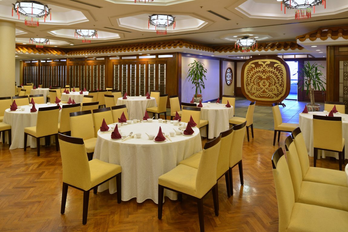 Golden Phoenix, Hotel Equatorial Penang