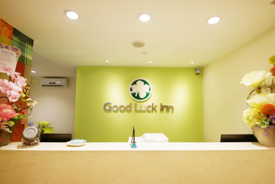 Good Luck Inn