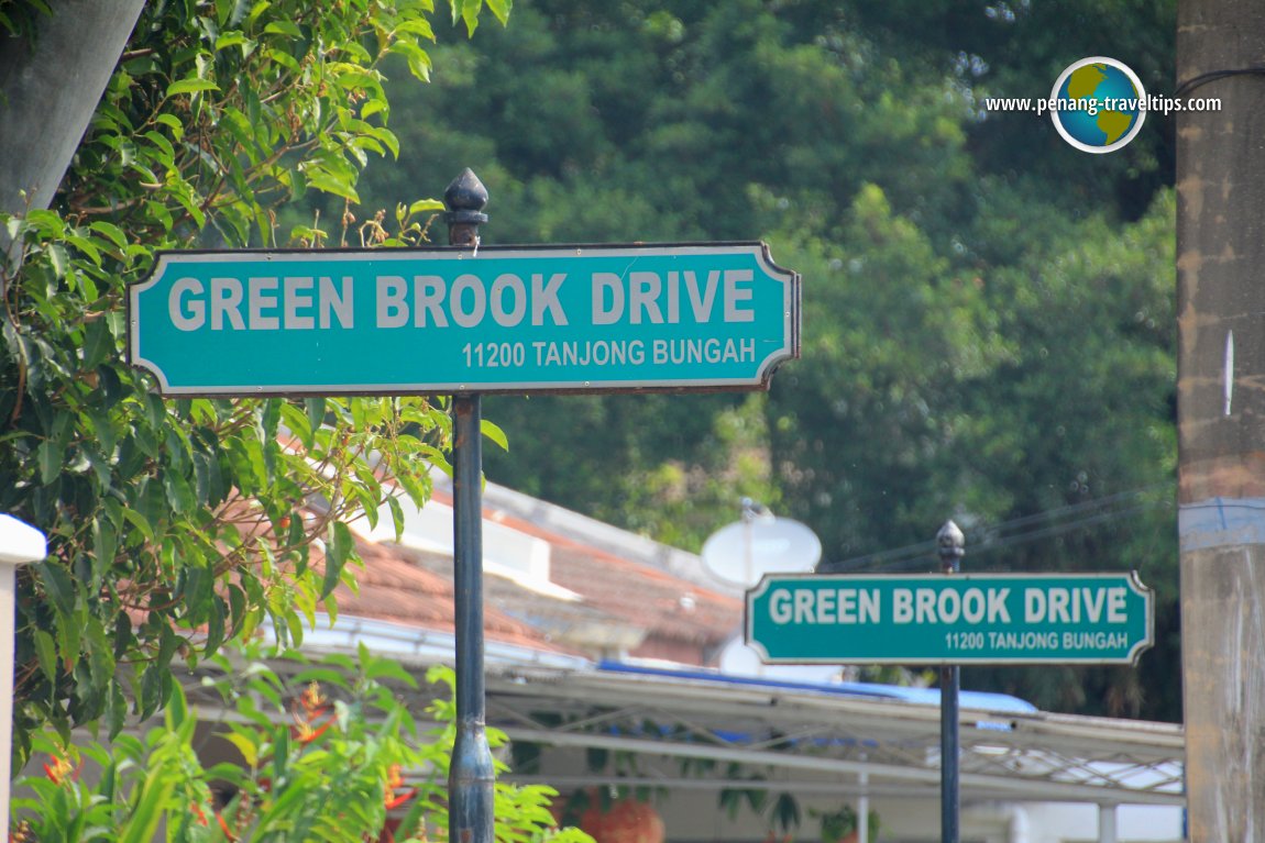 Green Brook Drive road signs