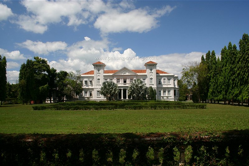 Homestead, before the construction of the Wawasan Open University campus