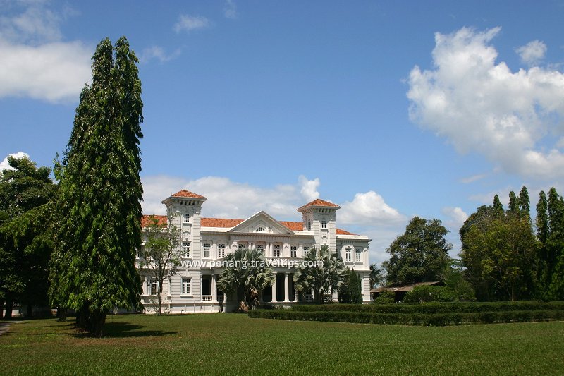 Homestead, before the construction of the Wawasan Open University campus