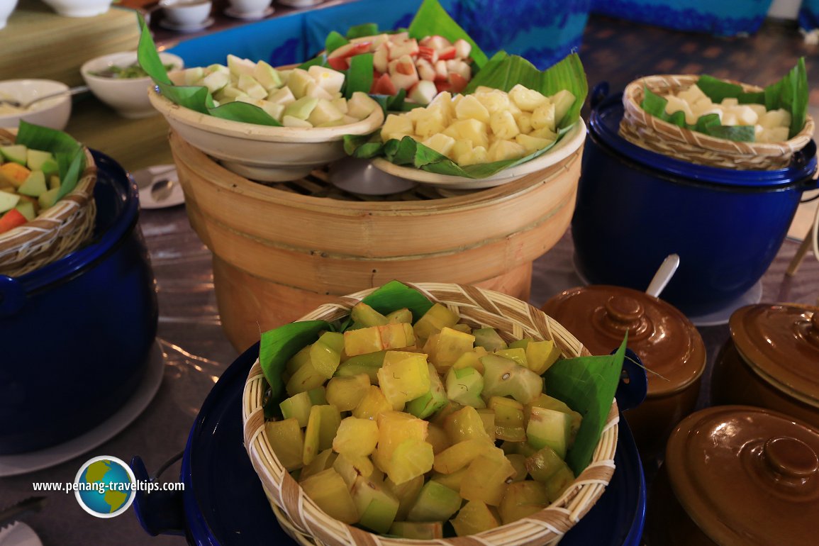 Iconic Hotel's Dapoq Pak Beh Ramadhan Buffet