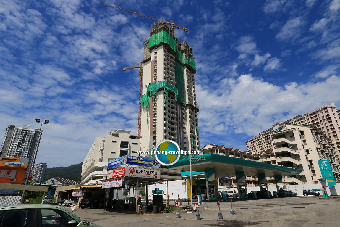 Iconic Skies Condominium under construction