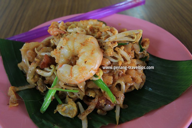 The less spicy plate of duck-egg char koay teow at Kafe 2828