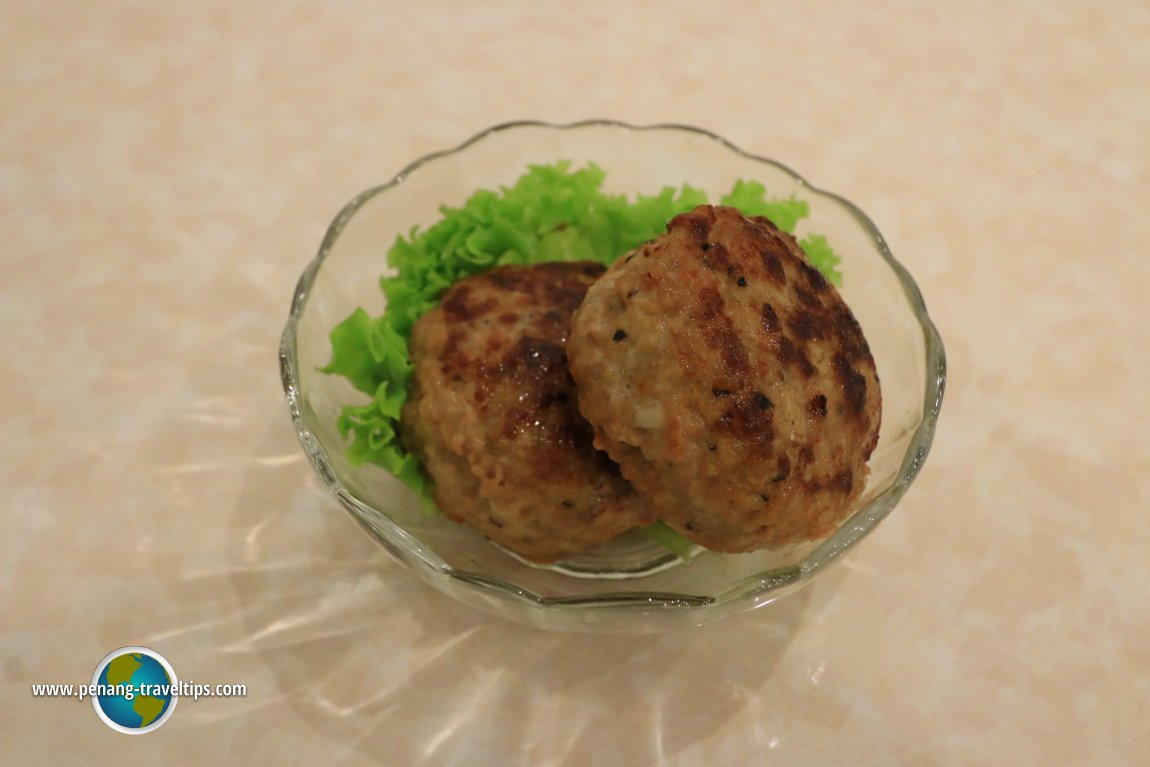 Minced Pork Cutlets, Kai Curry Bar