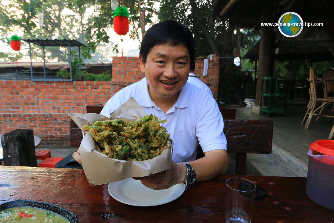 Dinner at Khun Thai Seafood Restaurant, Teluk Kumbar