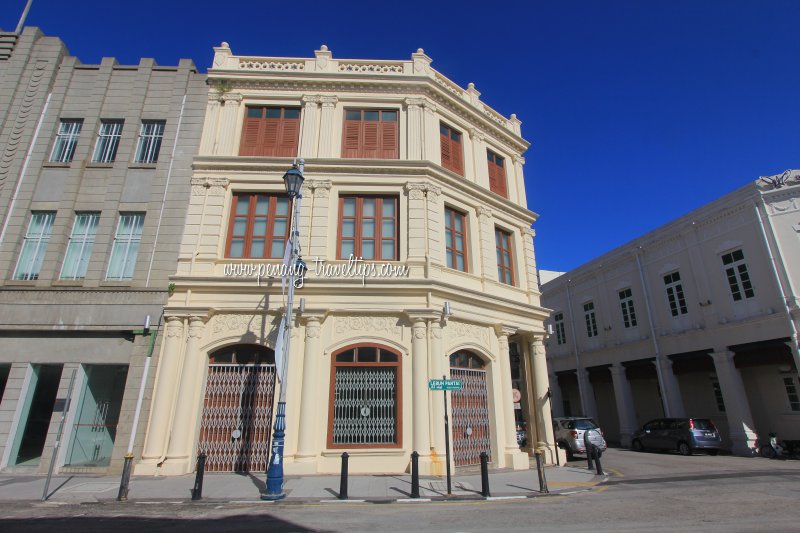 Kongsoon House, Beach Street façade