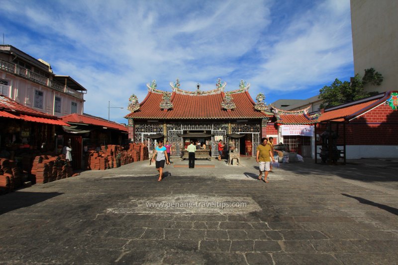 Courtyard of Kuan Im Teng