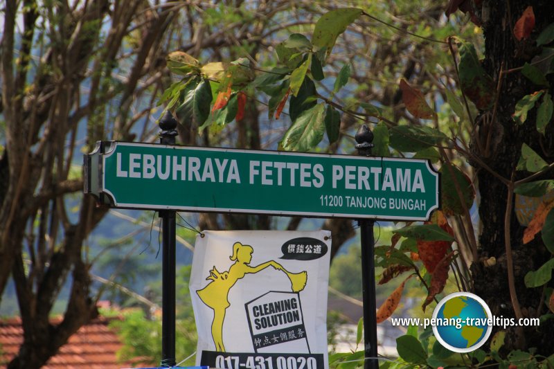 Lebuhraya Fettes Pertama road sign