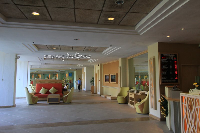 Lounge at Golden Sands Resort