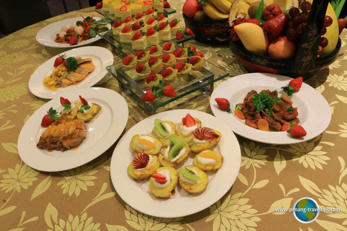 Main Street Cafe Table Spread