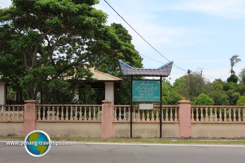 Makam Wan Muhd Saleh Al-Fatahi